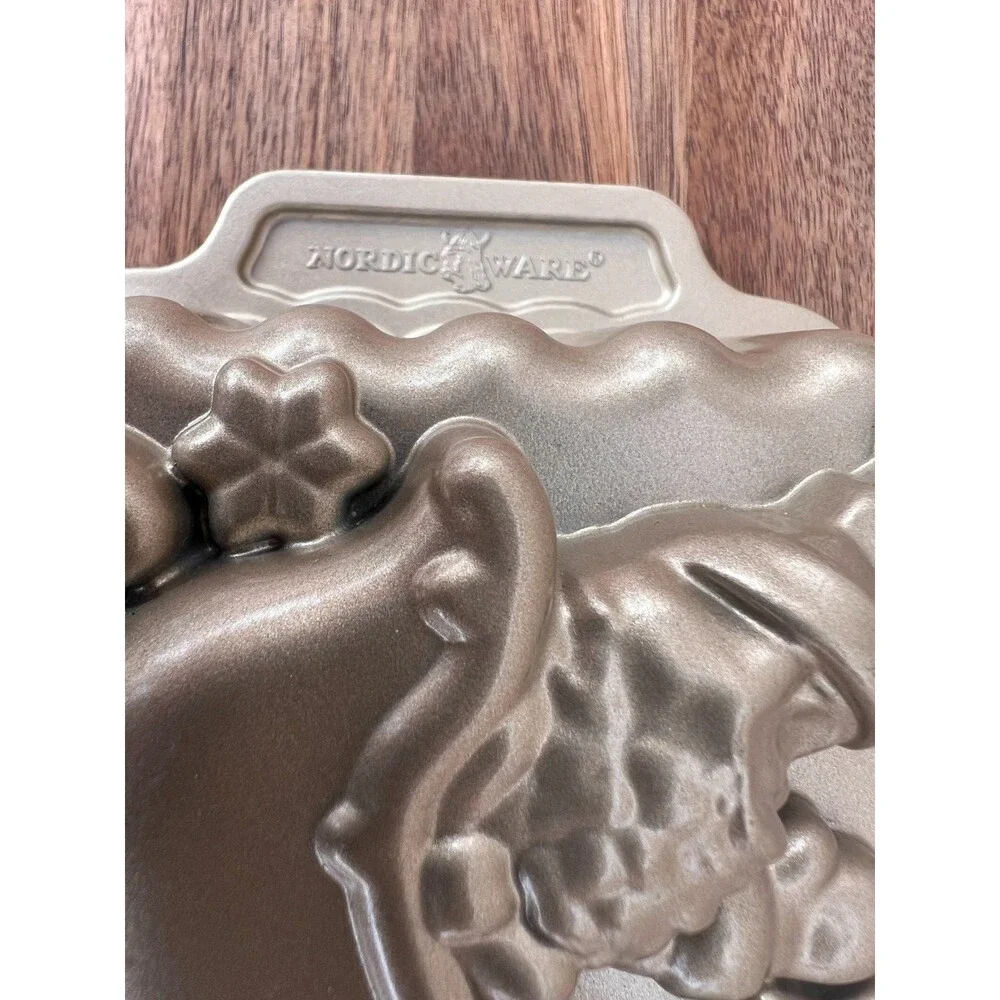 Nordic Ware 8